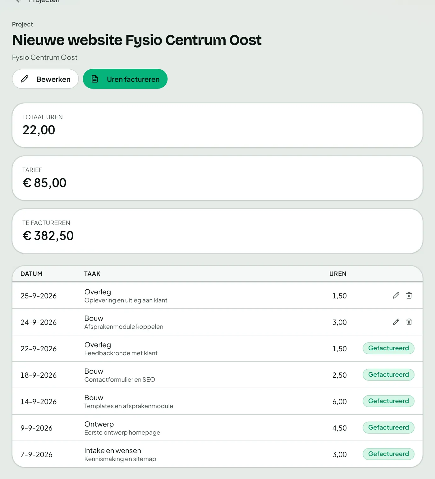 Een project in Bizzcounter met geschreven uren en de knop om ze te factureren.